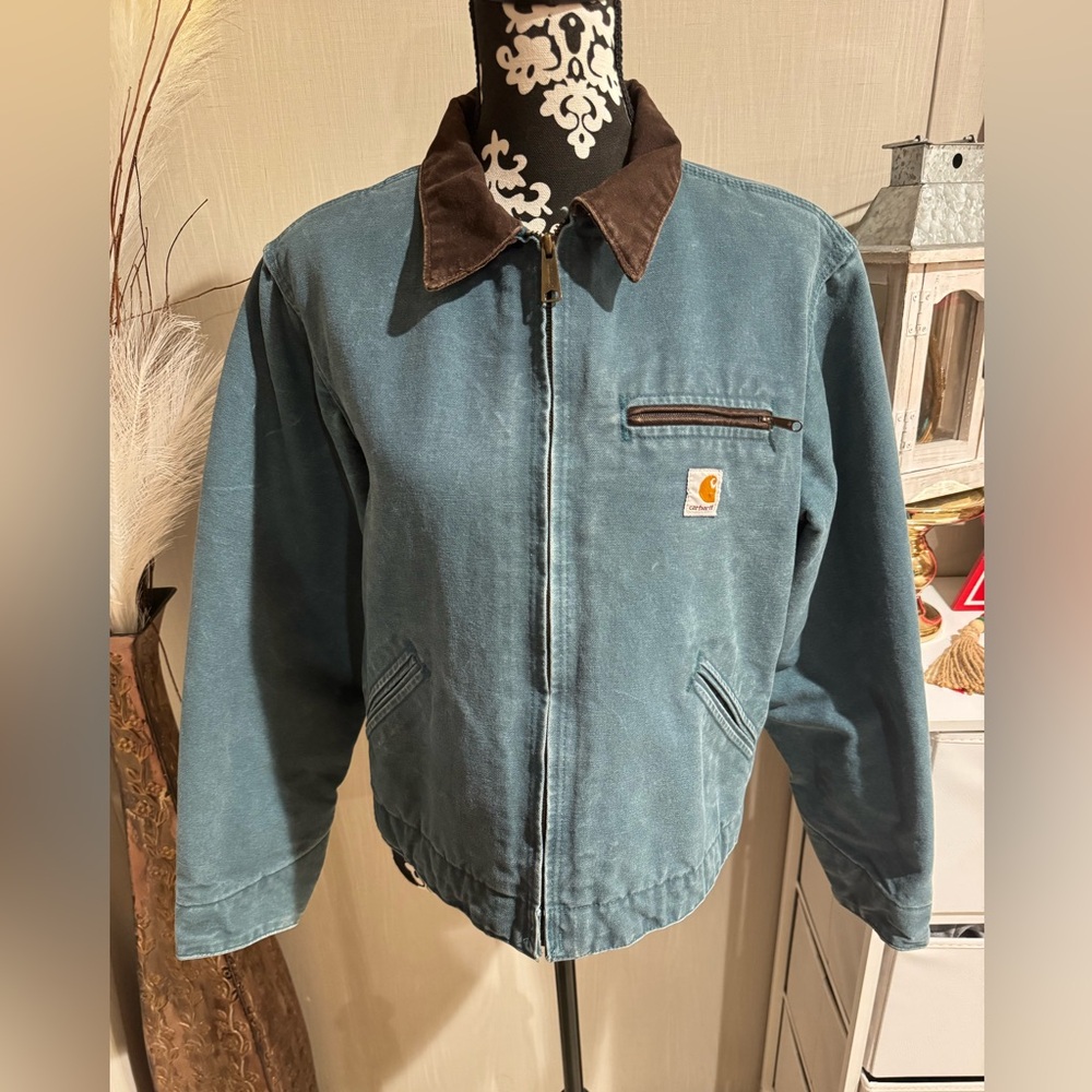 Vintage Carhartt Teal Jacket with Dark Brown Collar & Sherpa Fleece